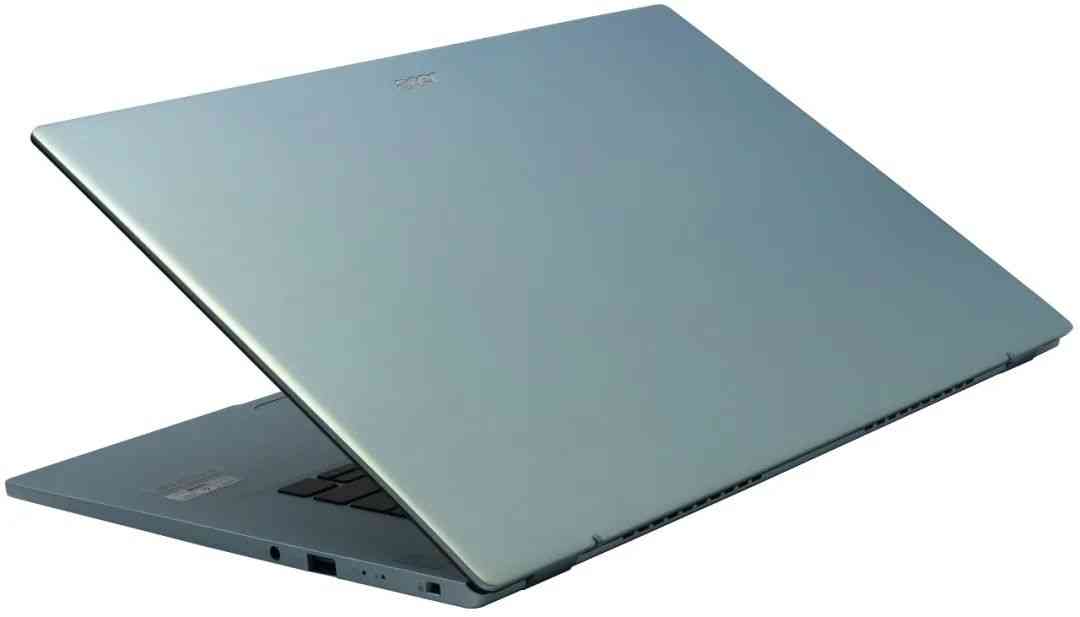 宏基电脑怎么样 119kg真·16英寸大屏超轻薄：宏碁传奇Edge优缺点全揭示