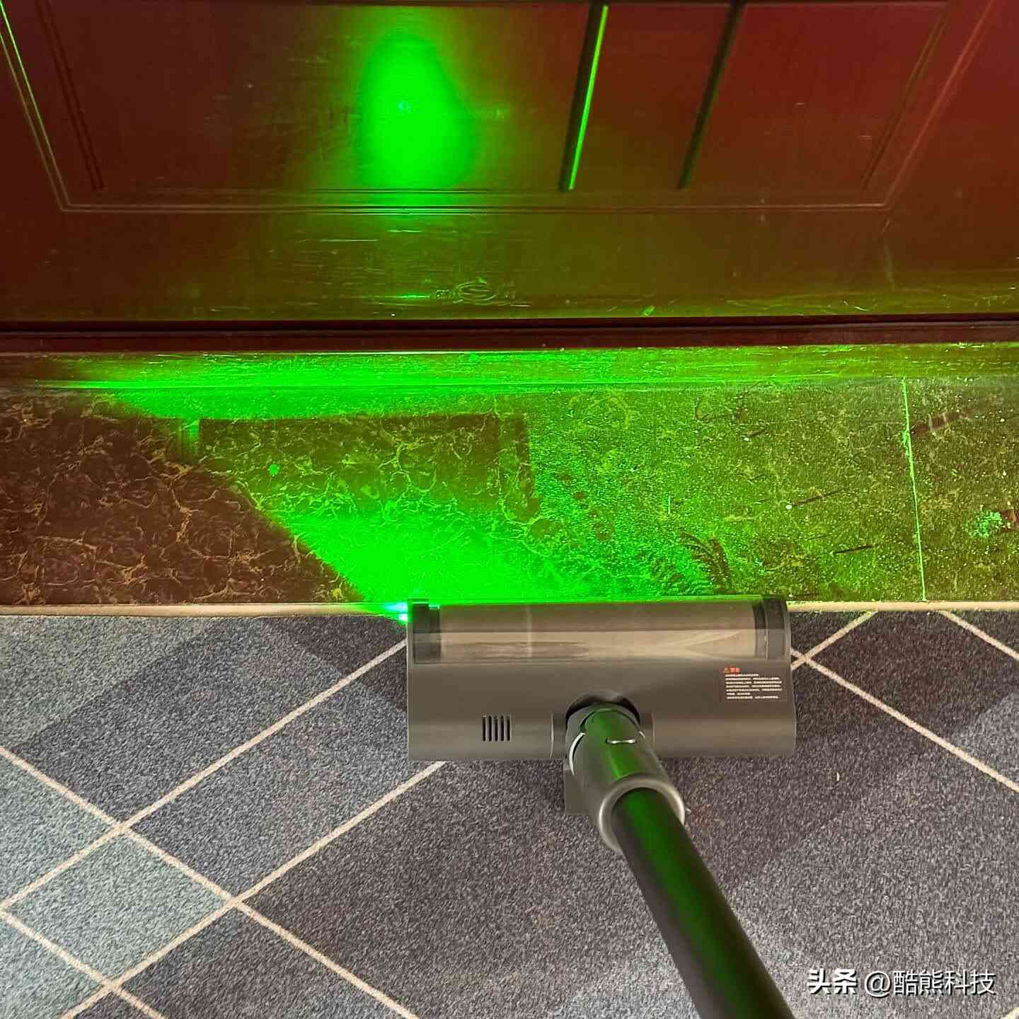 酷熊怎么样 懒人狂喜！3个月不用倒灰的吸尘器到底有多牛？