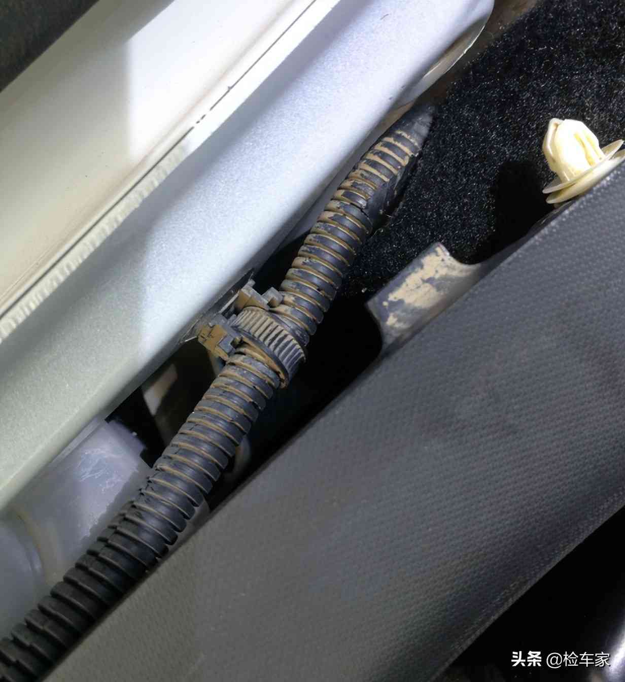 f0怎么样 2万买什么车？这辆练手神车比亚迪F0让买家吐槽：不如教练车