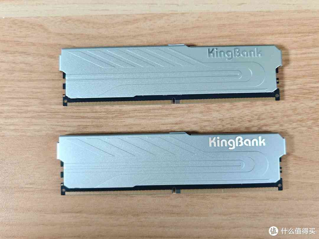 金百达内存条怎么样 DDR5内存不到500元啦，实测平民法拉利国产颗粒内存金百达银爵