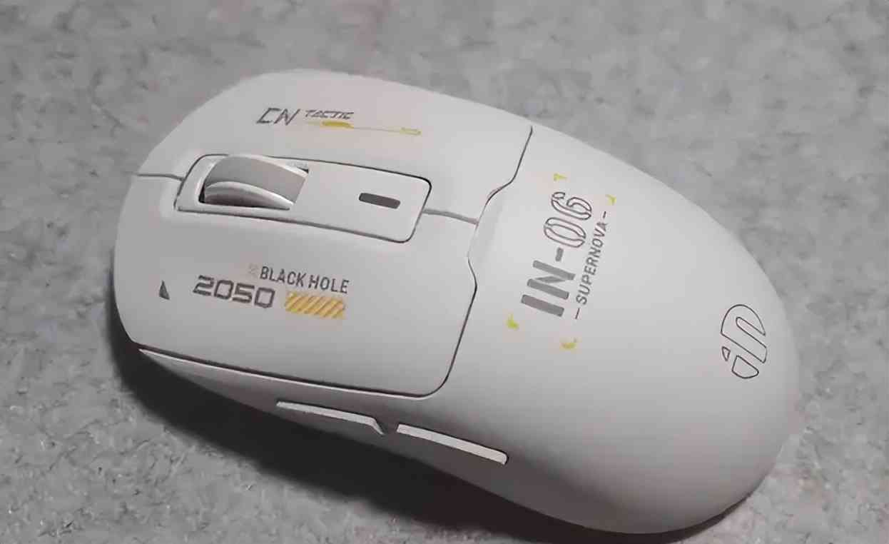 英菲克鼠标怎么样 国货游戏鼠标真的可以！英菲克4款三模游戏鼠标体验测评