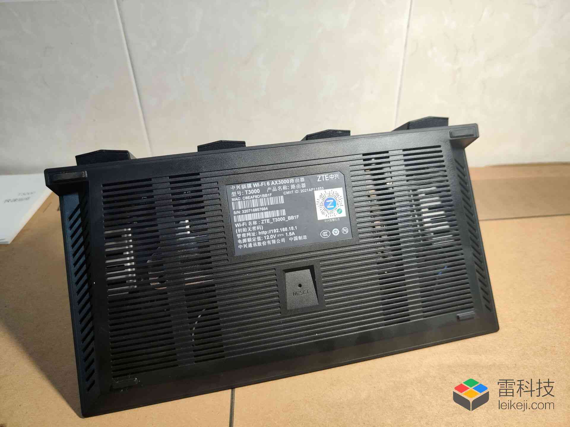 中兴AX3000 Pro路由器深度评测：千兆网速与NFC一键连的实用体验