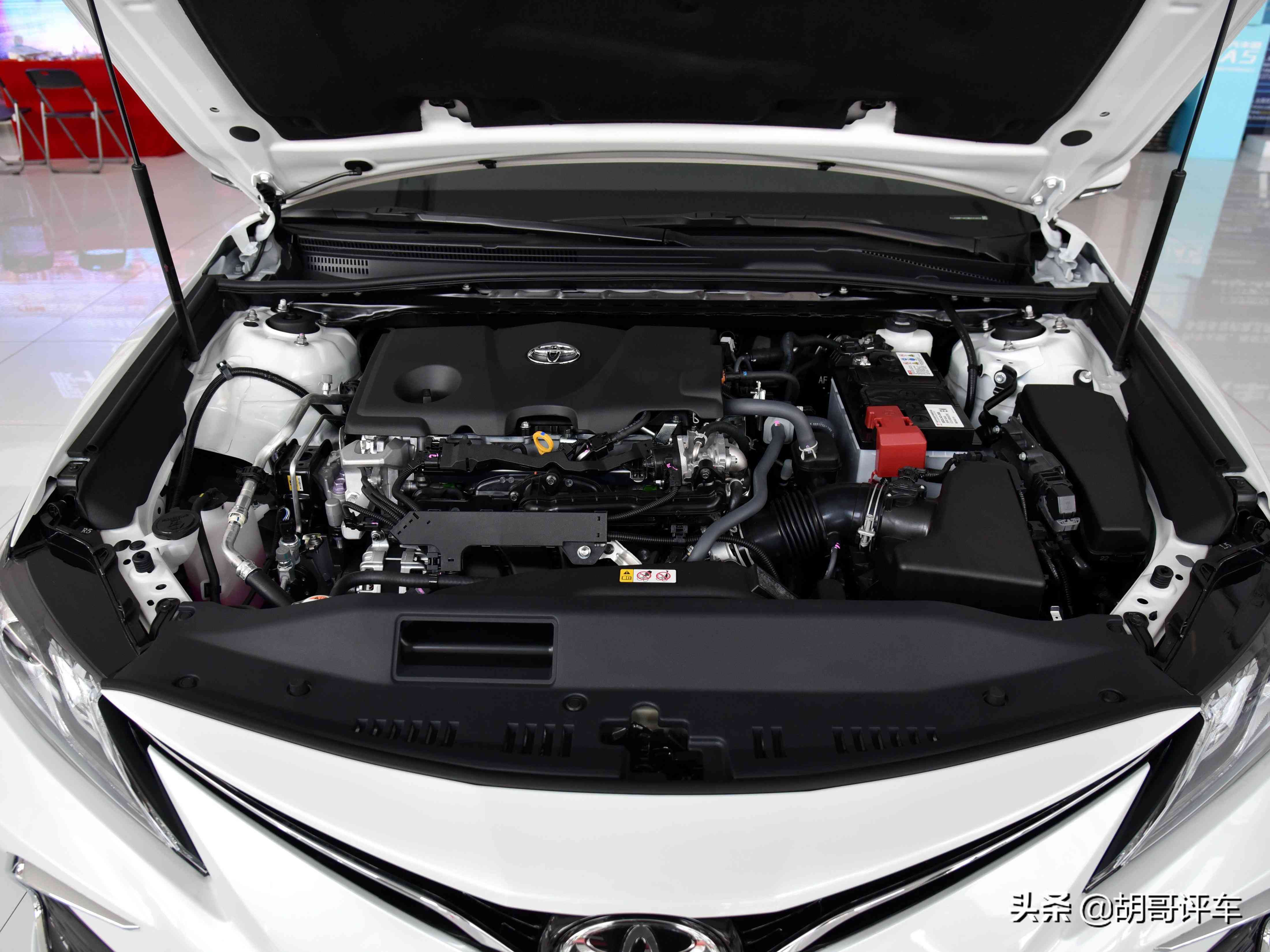 质量好，配置升级价格实惠又省油的合资B级车，带你看丰田凯美瑞