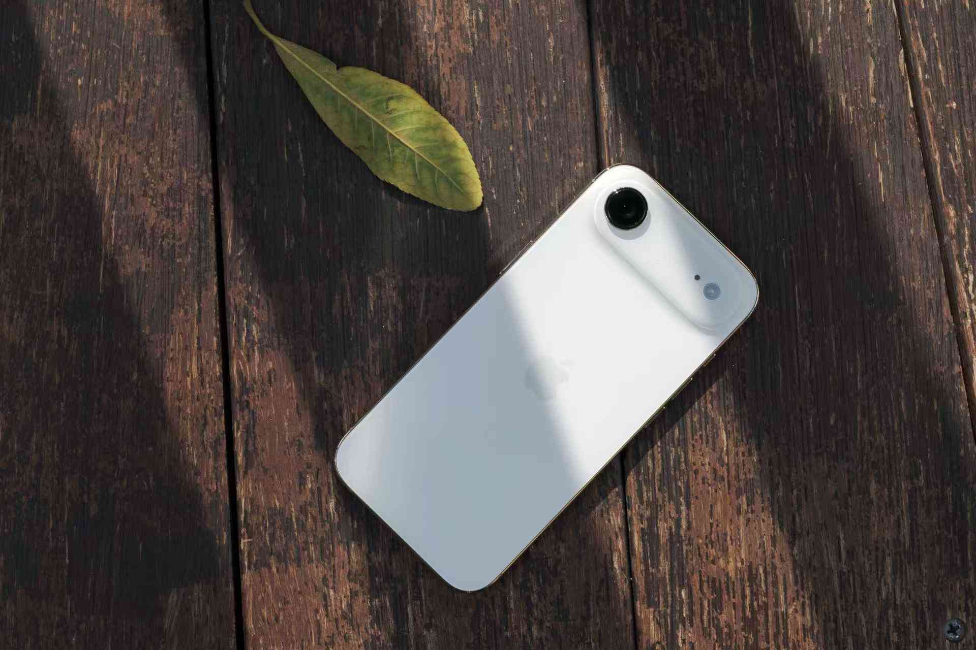 苹果air怎么样 极致轻薄！iPhone Air评测：手感绝了，影像减配也能打