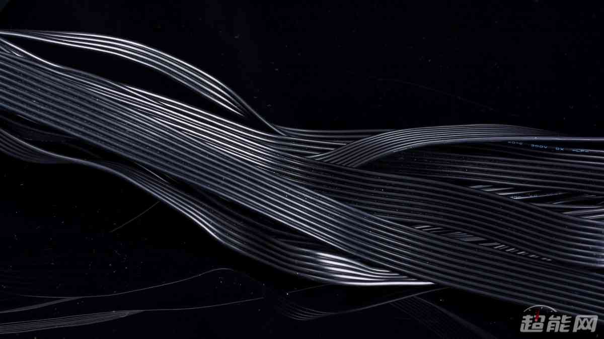 酷冷至尊G700 GOLD电源评测：高性价比的中高功率之选