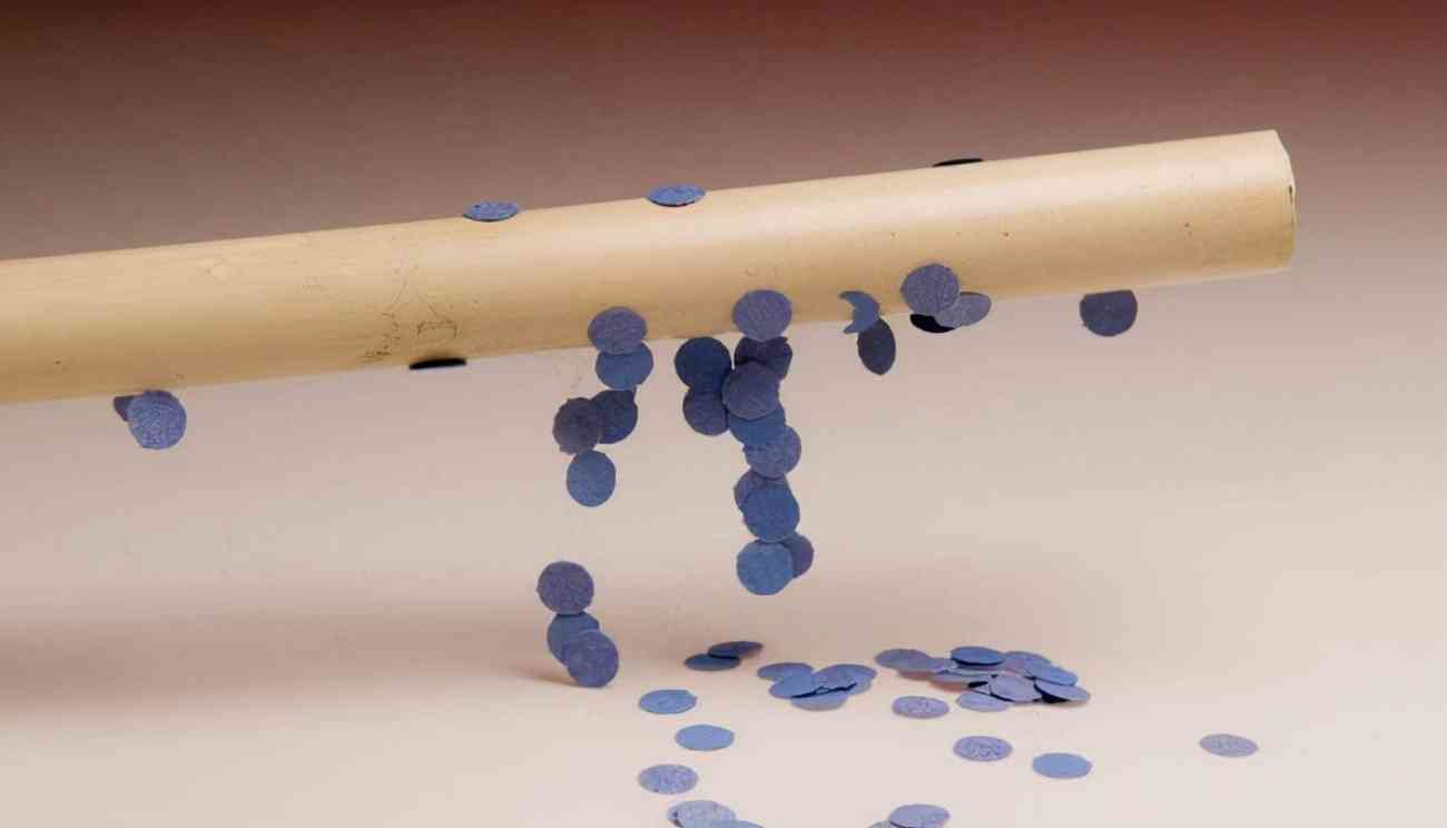 加油站打电话会怎么样 加油站内打电话会引发爆炸吗？这背后的真相是什么？