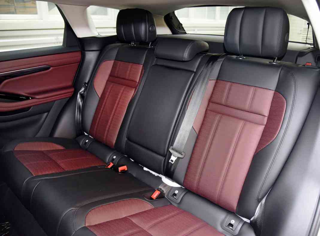 极光怎么样 如今路虎究竟怎么样？公平公正谈一谈路虎极光L的优缺点