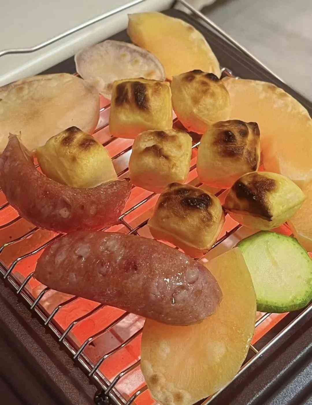 电烤炉安全使用全面解析：温暖美食下的隐蔽风险