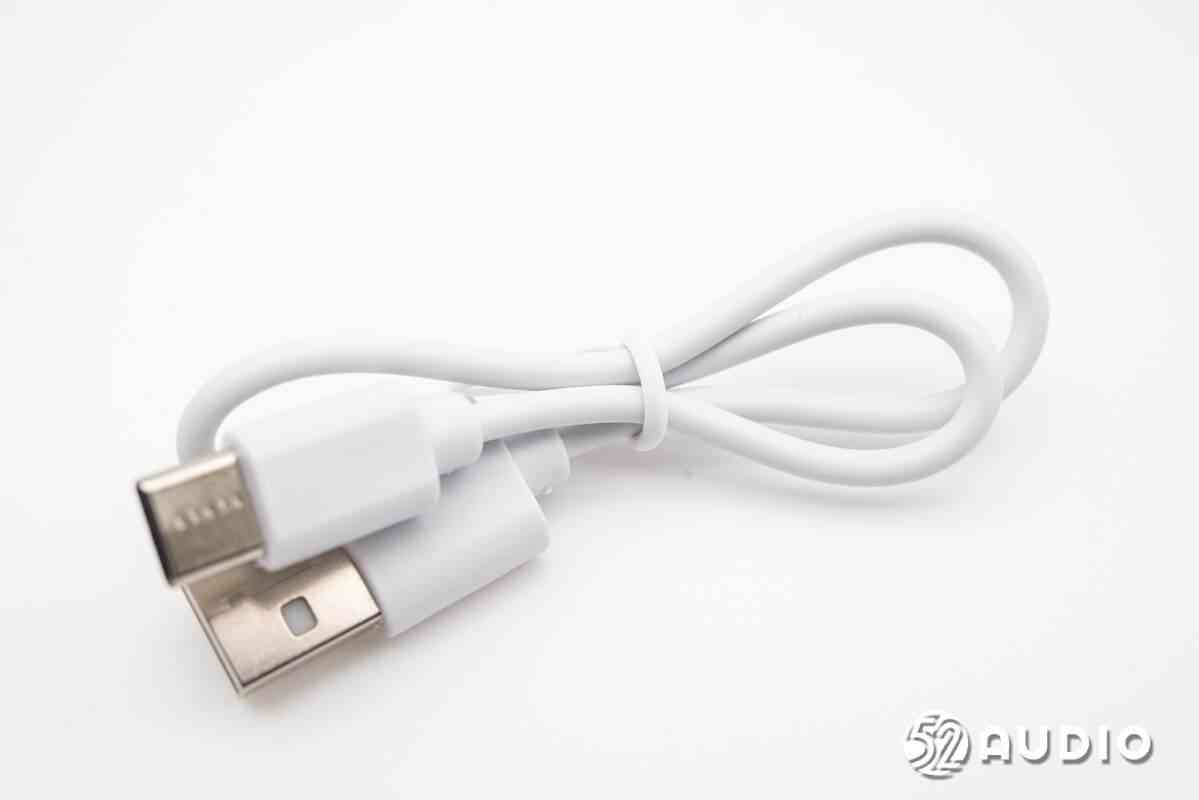 纽曼LY50 AI翻译耳机深度拆解：139种语言同传黑科技揭秘