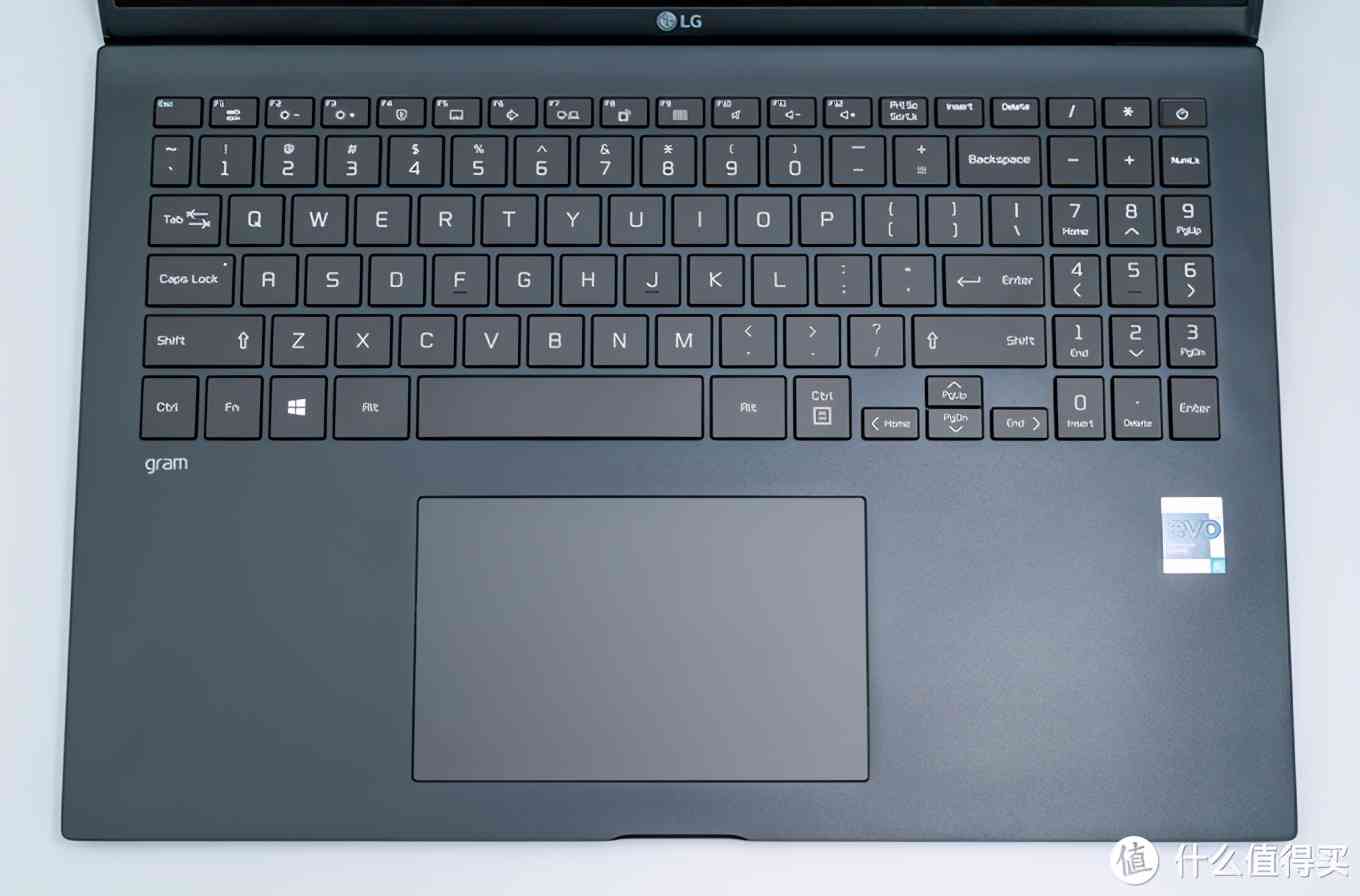 LG gram 2021款深度评测：1.19kg超轻薄16英寸移动办公利器
